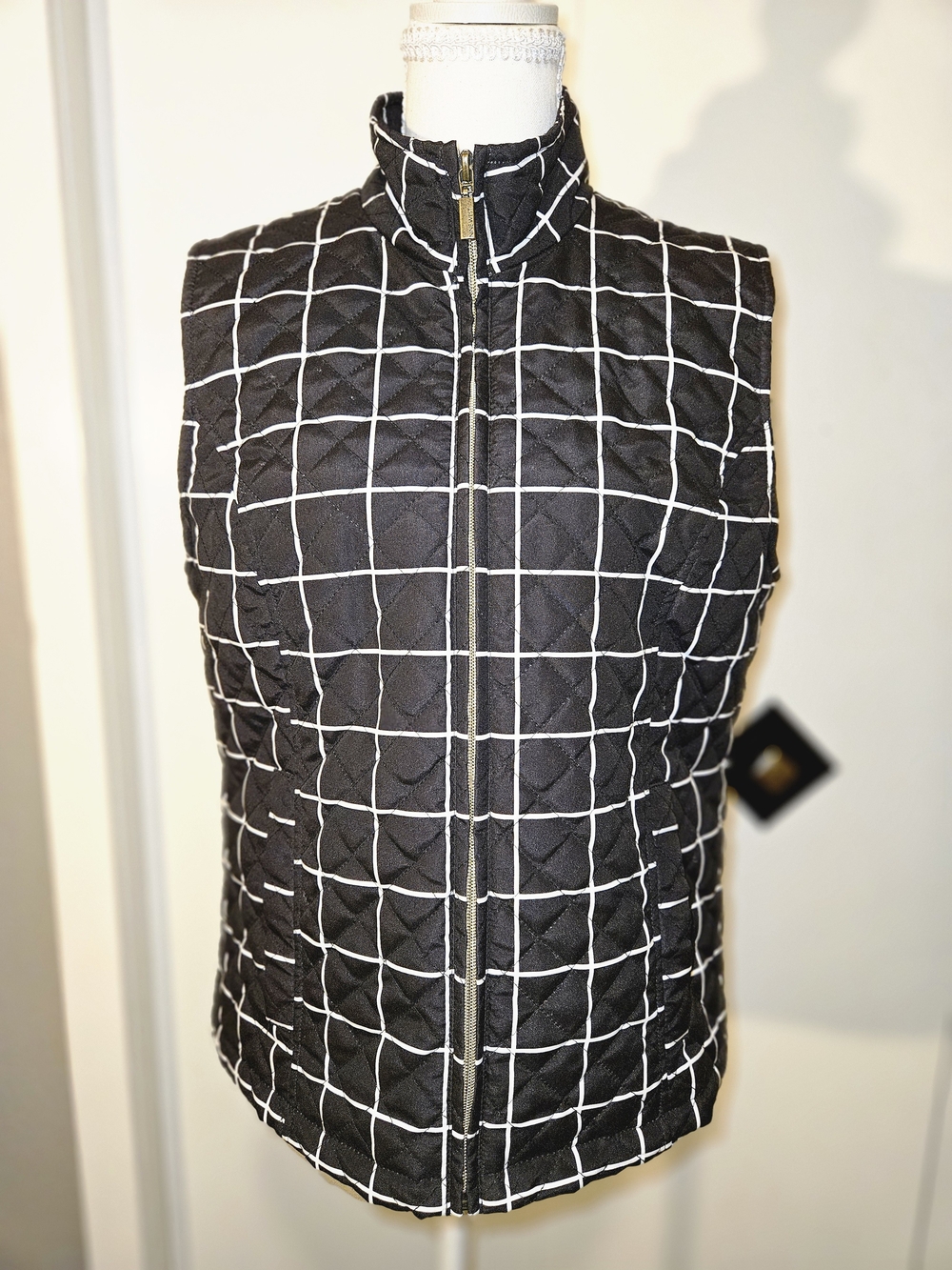 Nine West Black Quilted Jacket with White Grid Lining